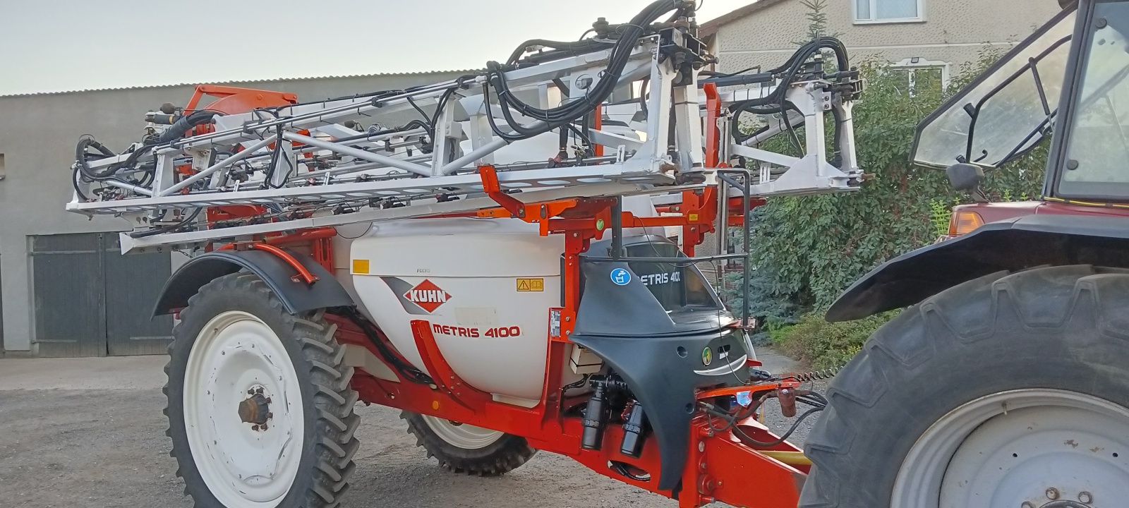 Opryskiwacz Kuhn Metris 4100 GPS os skrętna