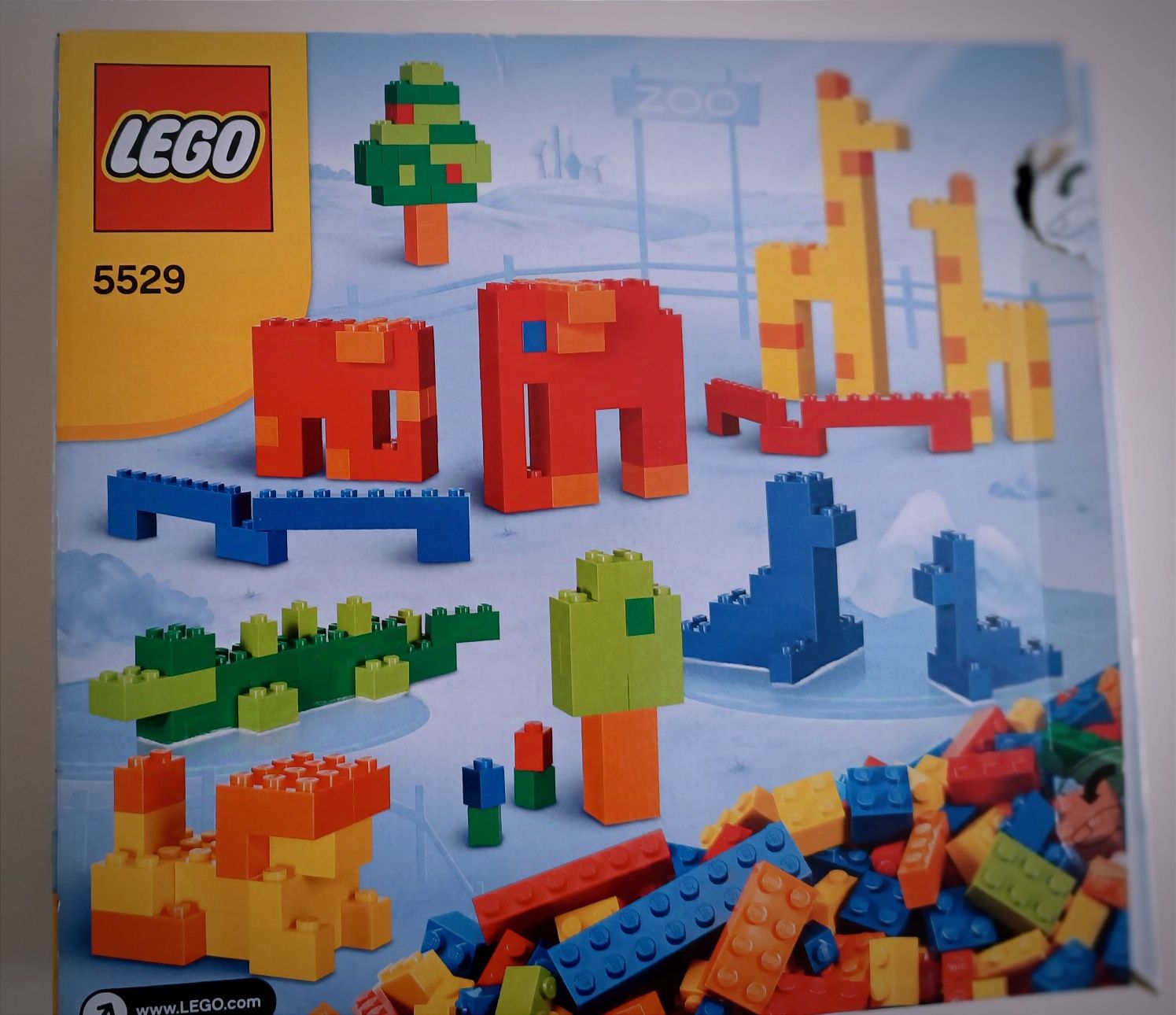 Lego com 325 peças