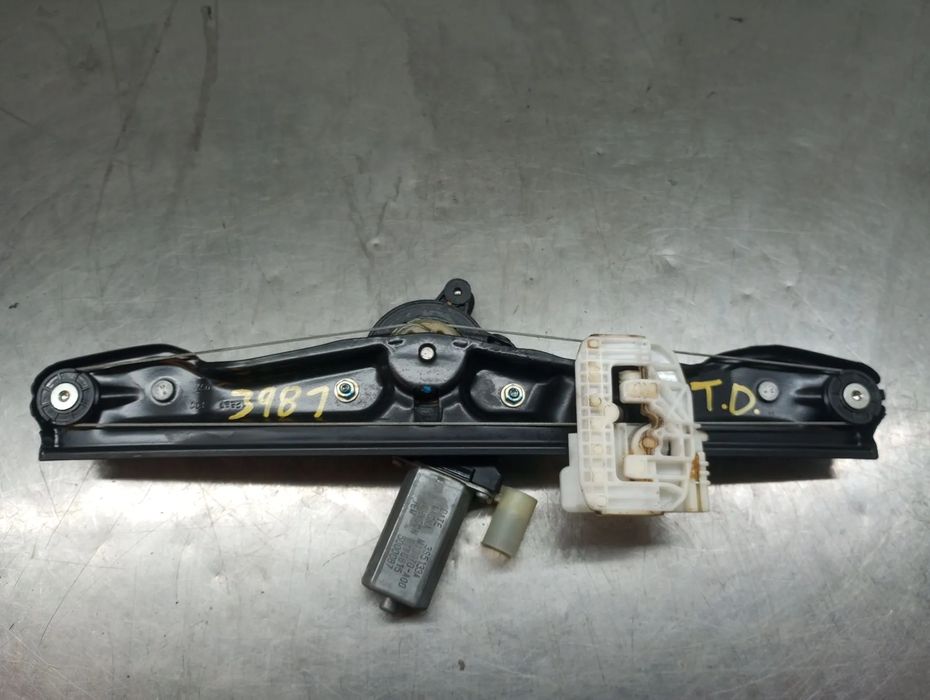 Elevador vidros trás direito BMW 1 (F20)