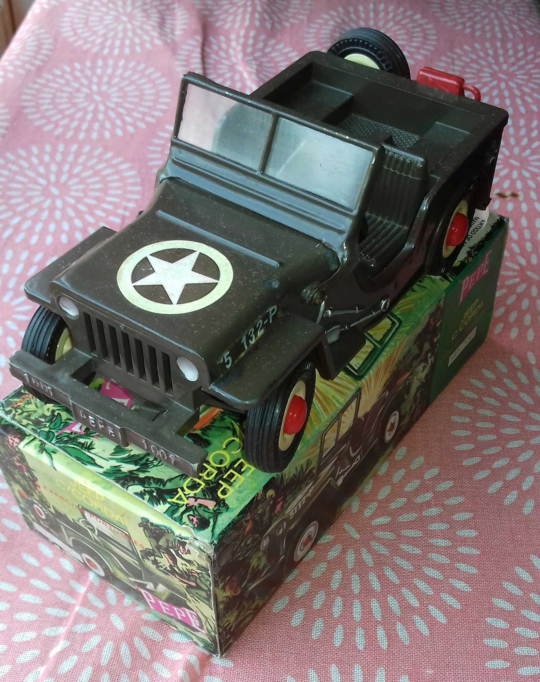 Pepe jato Jeep Willys anos 70 ( brinquedo vintage)