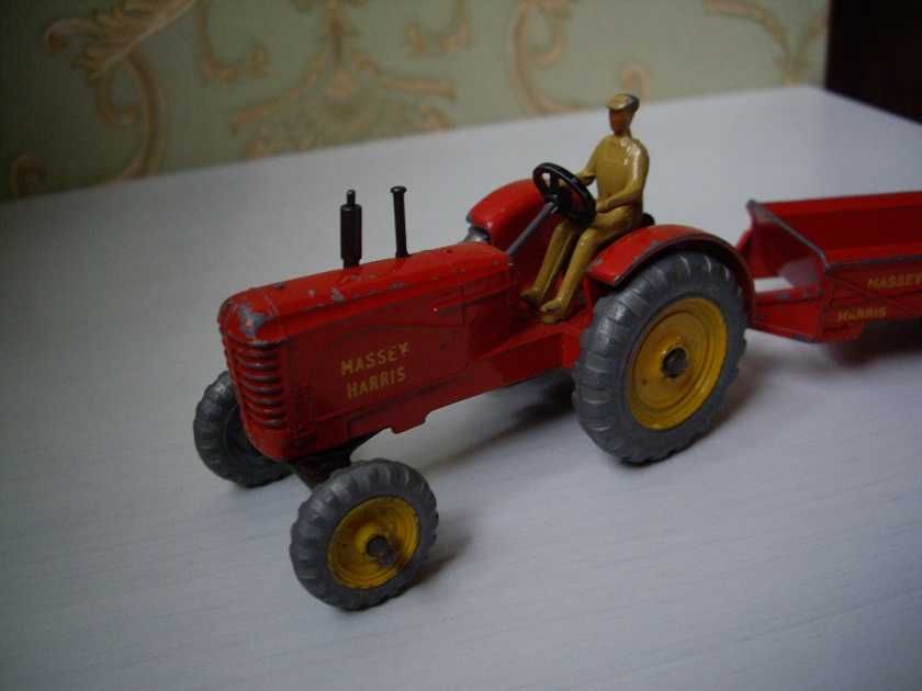 DINKY Meccano TRACTOR & TRAILER jak Matchbox !