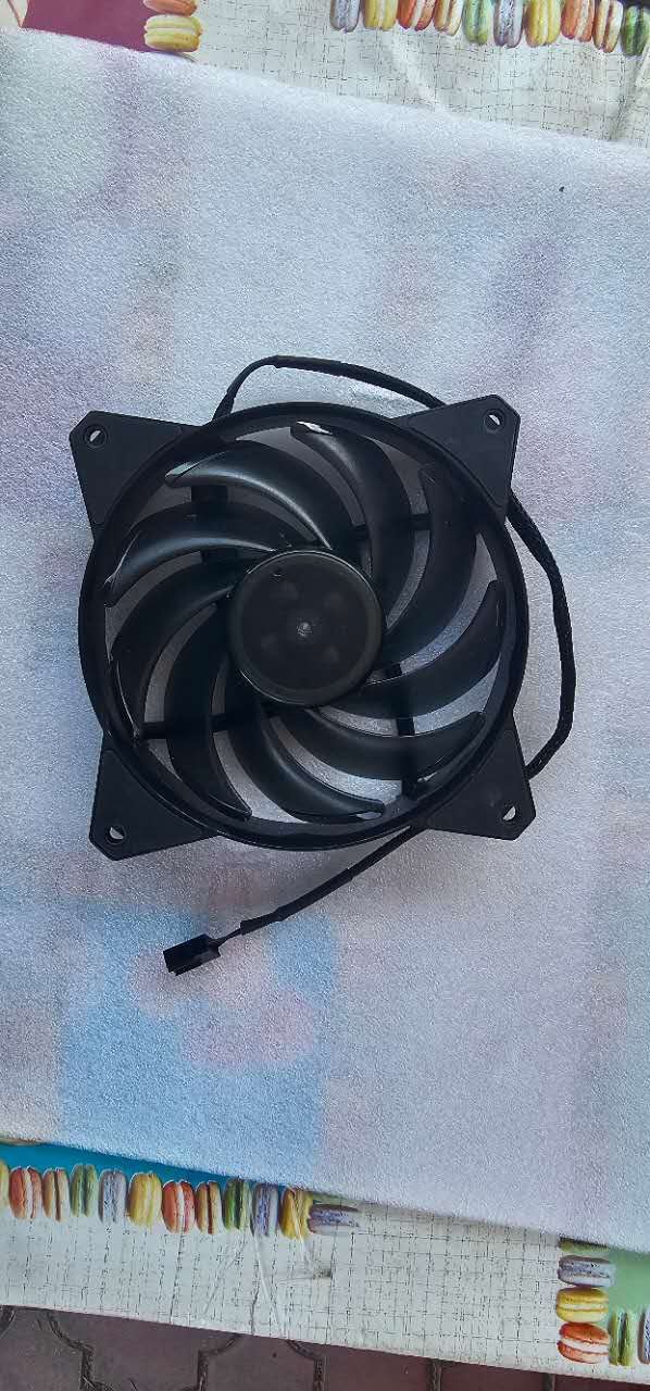 Cooler Master Fans do  Lite model
