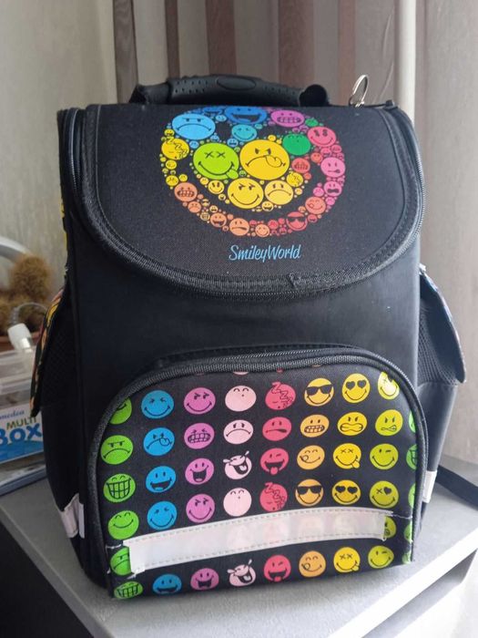 Три шкільні рюкзаки за вигідною ціною