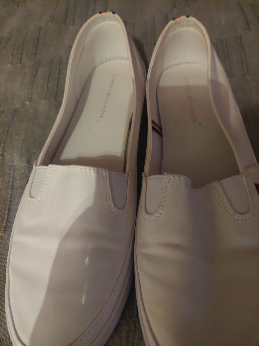 Do sprzedania trampki tommy