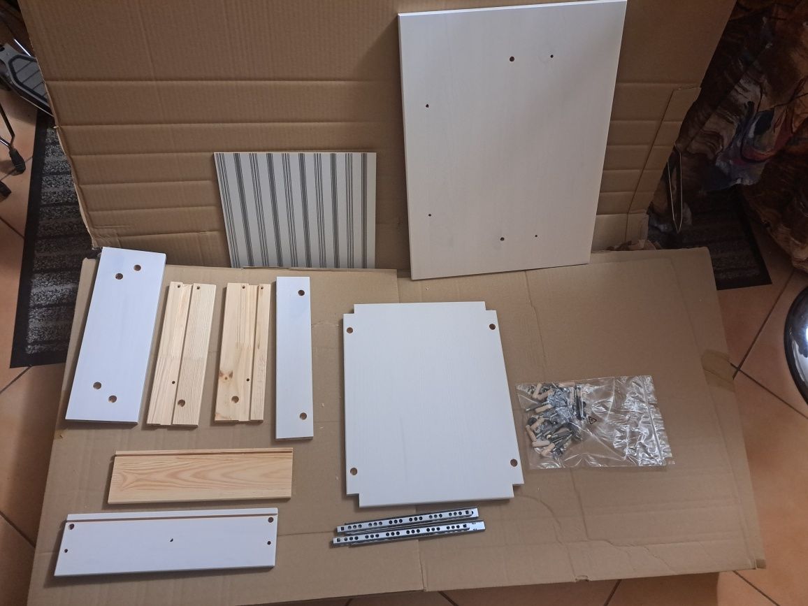 IKEA HEMNES stolik nocny biała bejca  46x35x70 cm