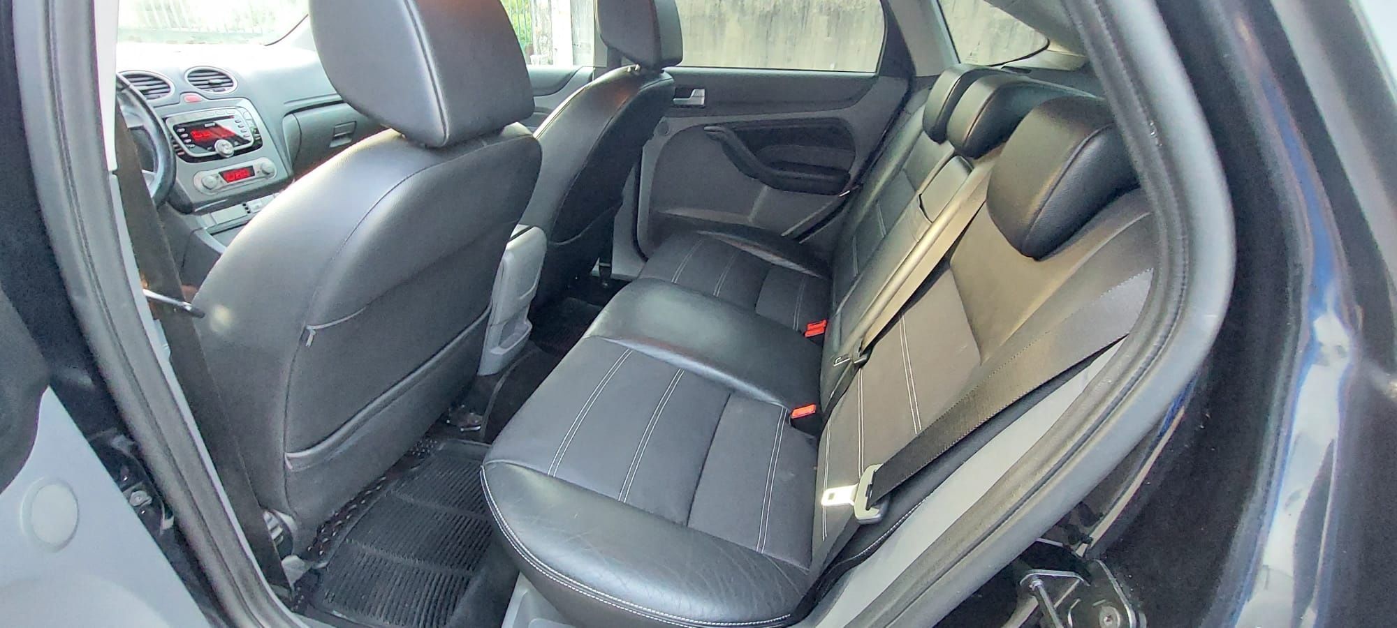 Ford focus 1.6tdci c/novo