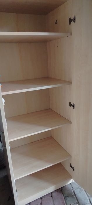 Mebel komoda bardzo ładna