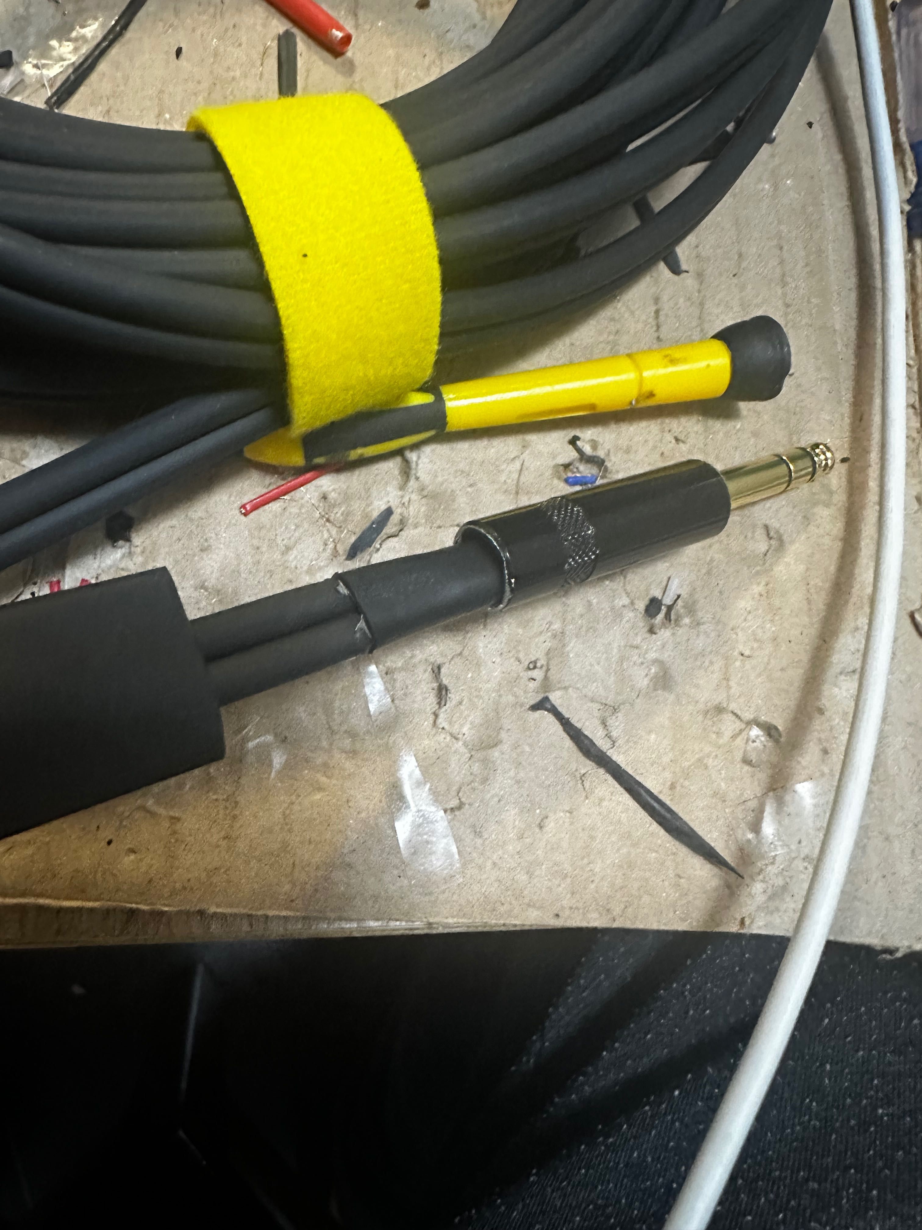 Kabel audio Klotz Jack Stereo 6,3 - RCAx2 Amphenol 2 metry