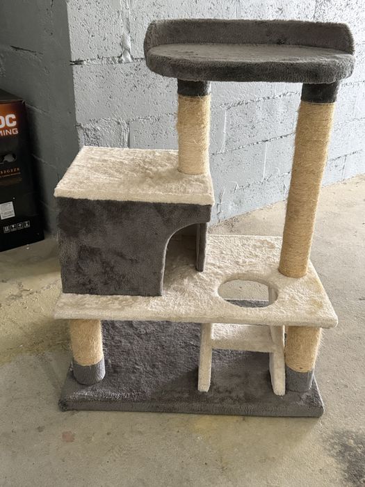 Arranhador para gato como novo