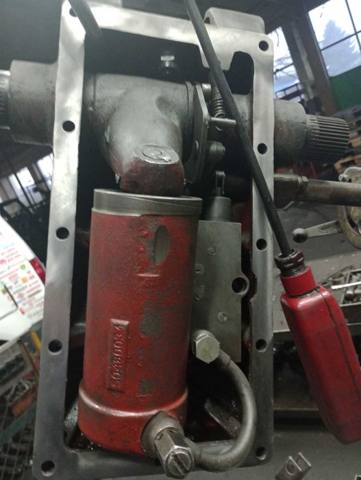 Podnośnik , Żaba , Plecak , Kaczka Zetor 4011 Major ,Ursus 4011