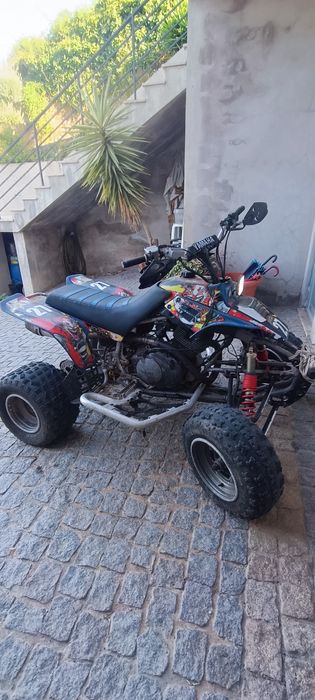 Moto 4 Yamaha warrior 350