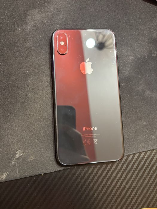 Iphon X uszkodzony ekran