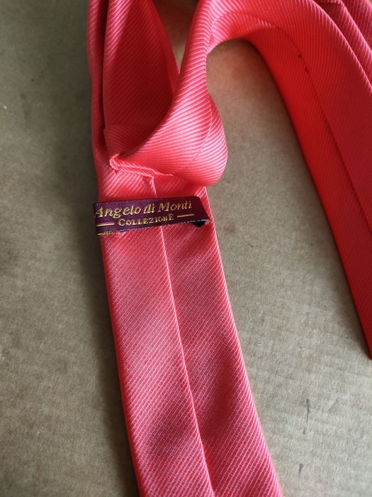 Krawat wąski czerwony