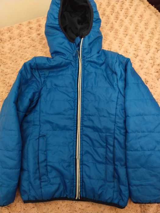 Urocza lekka kurtka chłopięca r.128