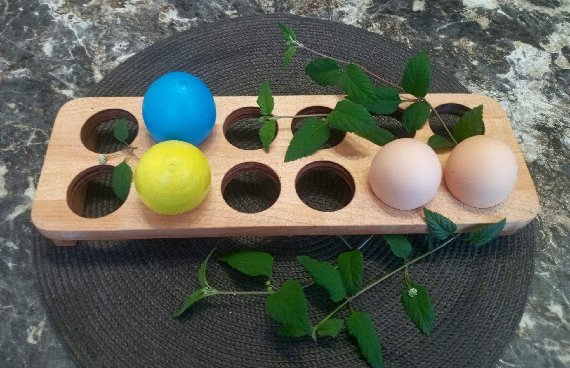 Підставка для яєць, Великдень