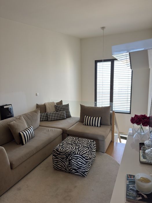 Arrendo Apartamento duplex T1/T1+1 junto ao Norteshopping