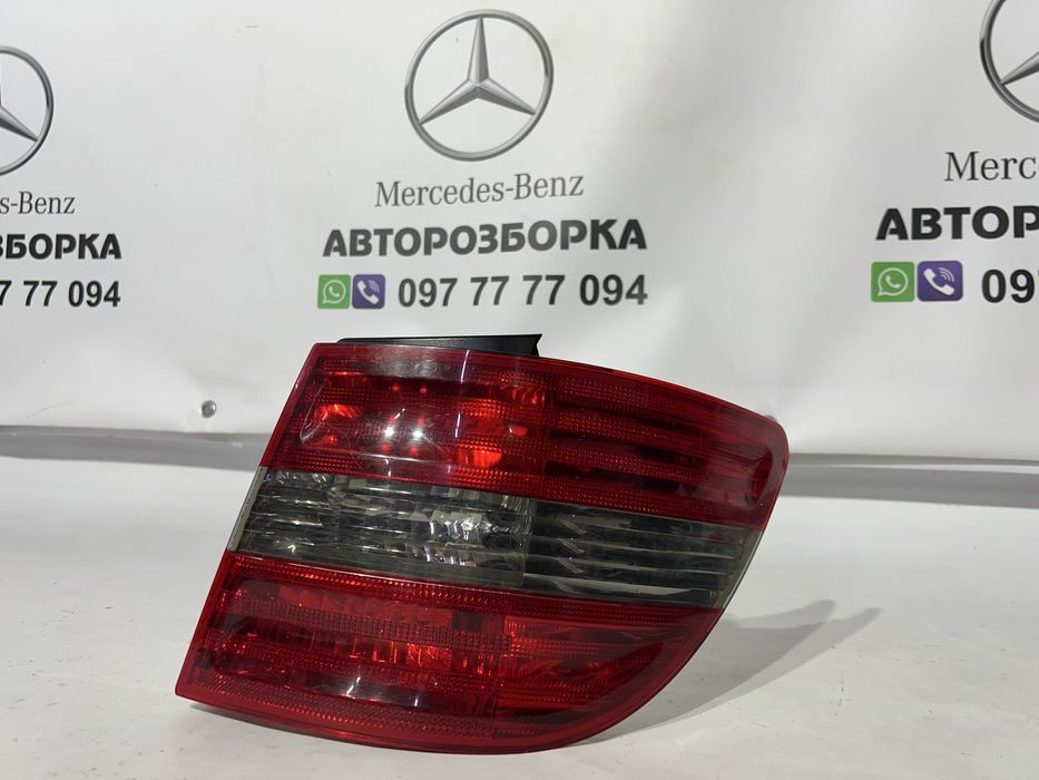 Задний правий лихтар фонарь стоп Mercedes-Benz B-Class W245