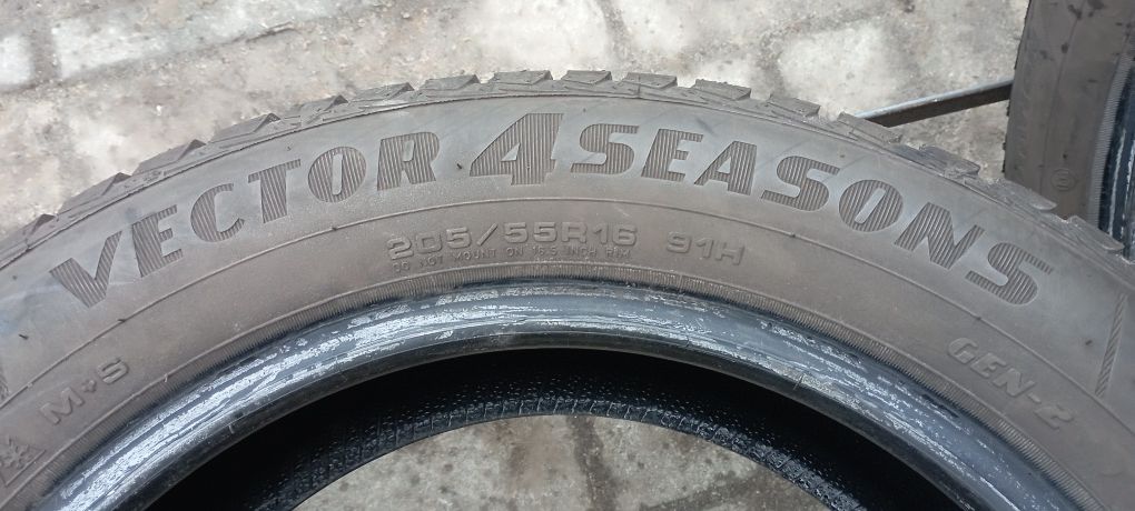 Opony 2szt 205/55/16 91H Goodyear Vector 4Seasons Gen2 Idealne 8,2mm