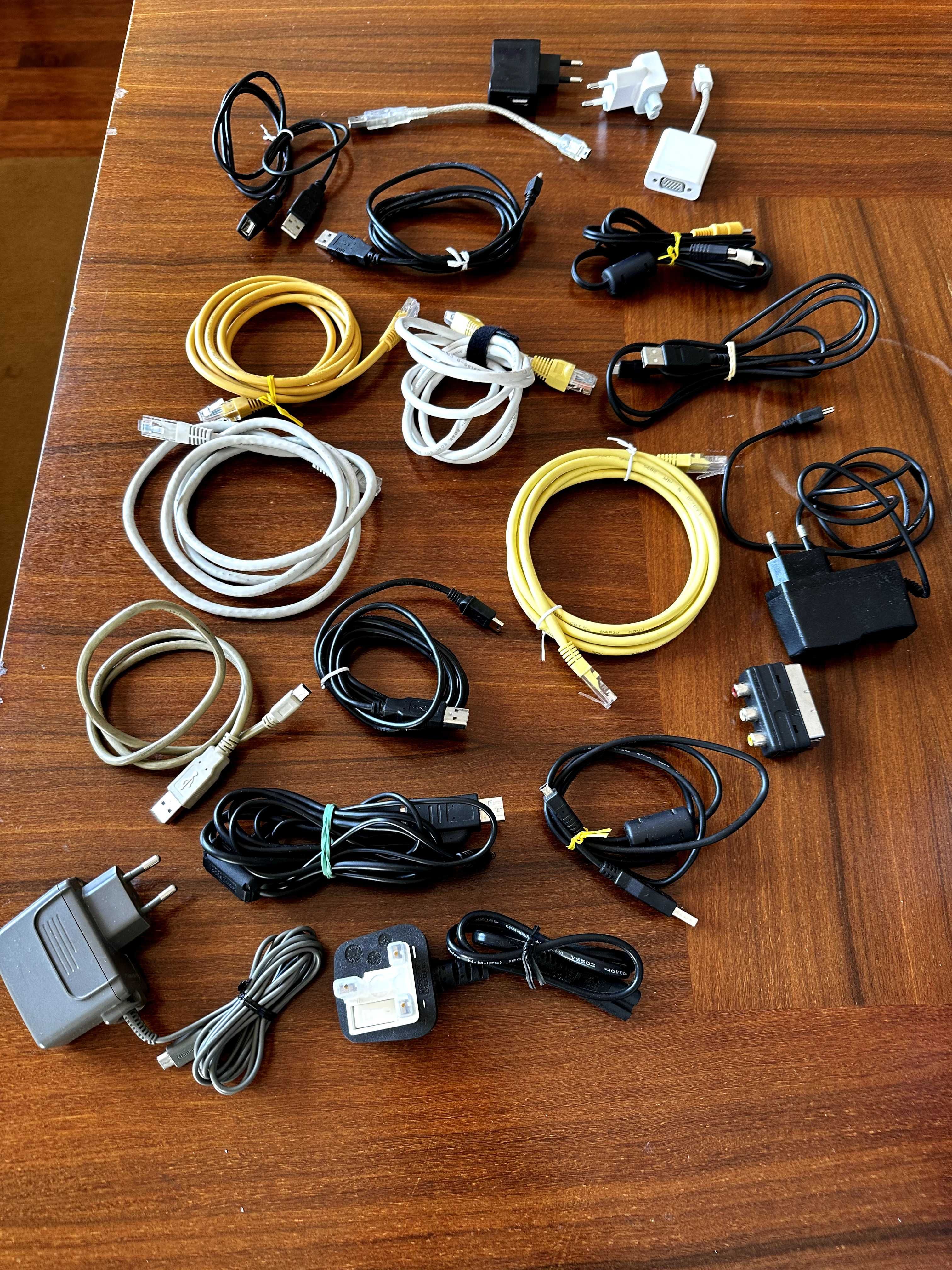 conjunto de cabos e adaptadores