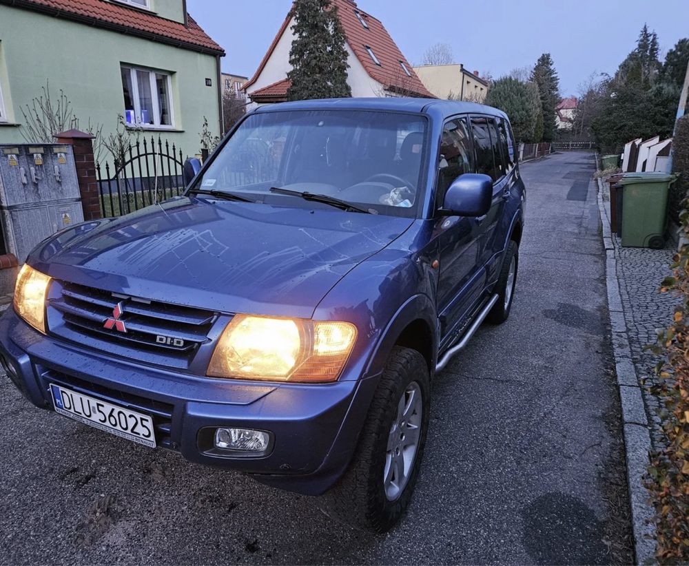 Mitsubishi Pajero III