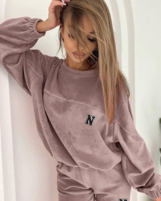 Жіночий костюм теплий велюр на плюшевій основі.Розміри 42-56