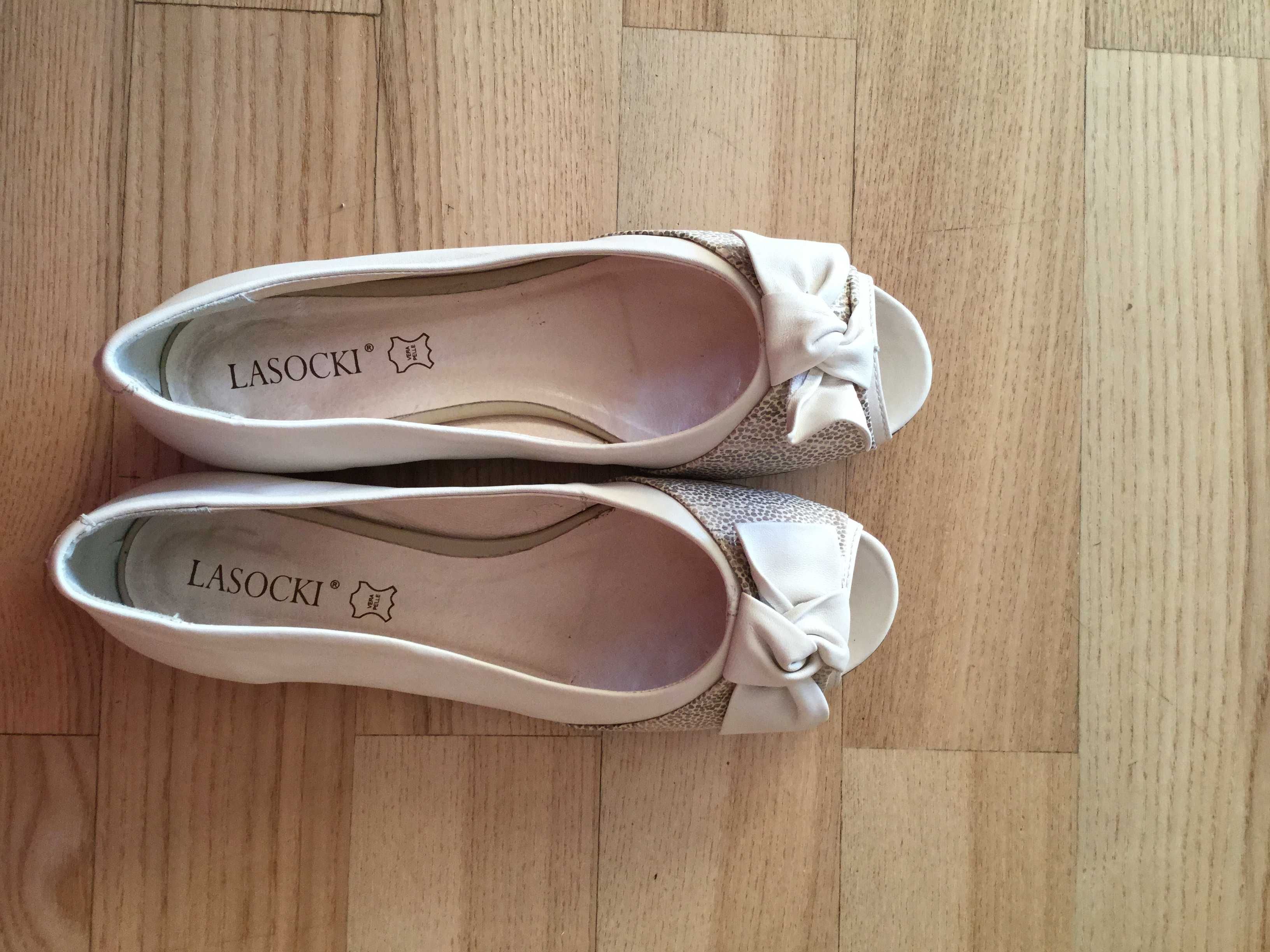 Nowe wiosenno-letnie buty f. Lasocki
