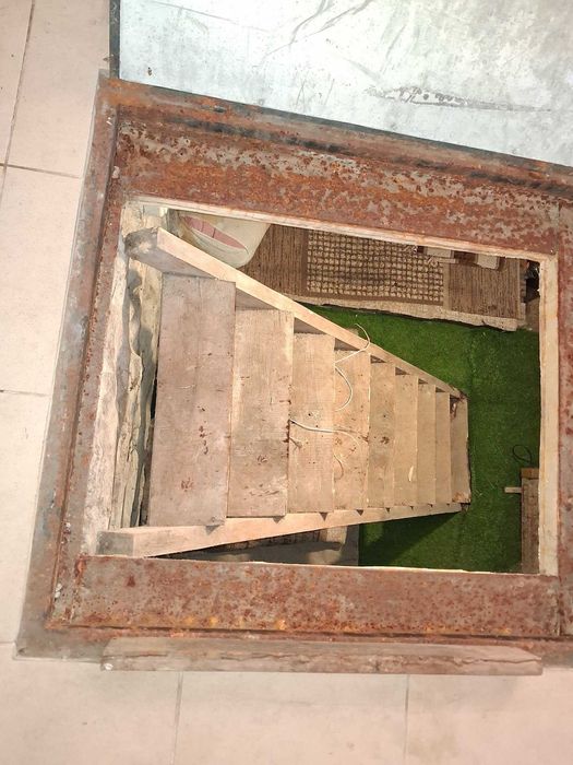 Будинок з ремонтом та басейном у Крюкові