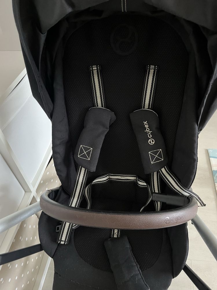 Cybex Eezy s2+ Twist 2023