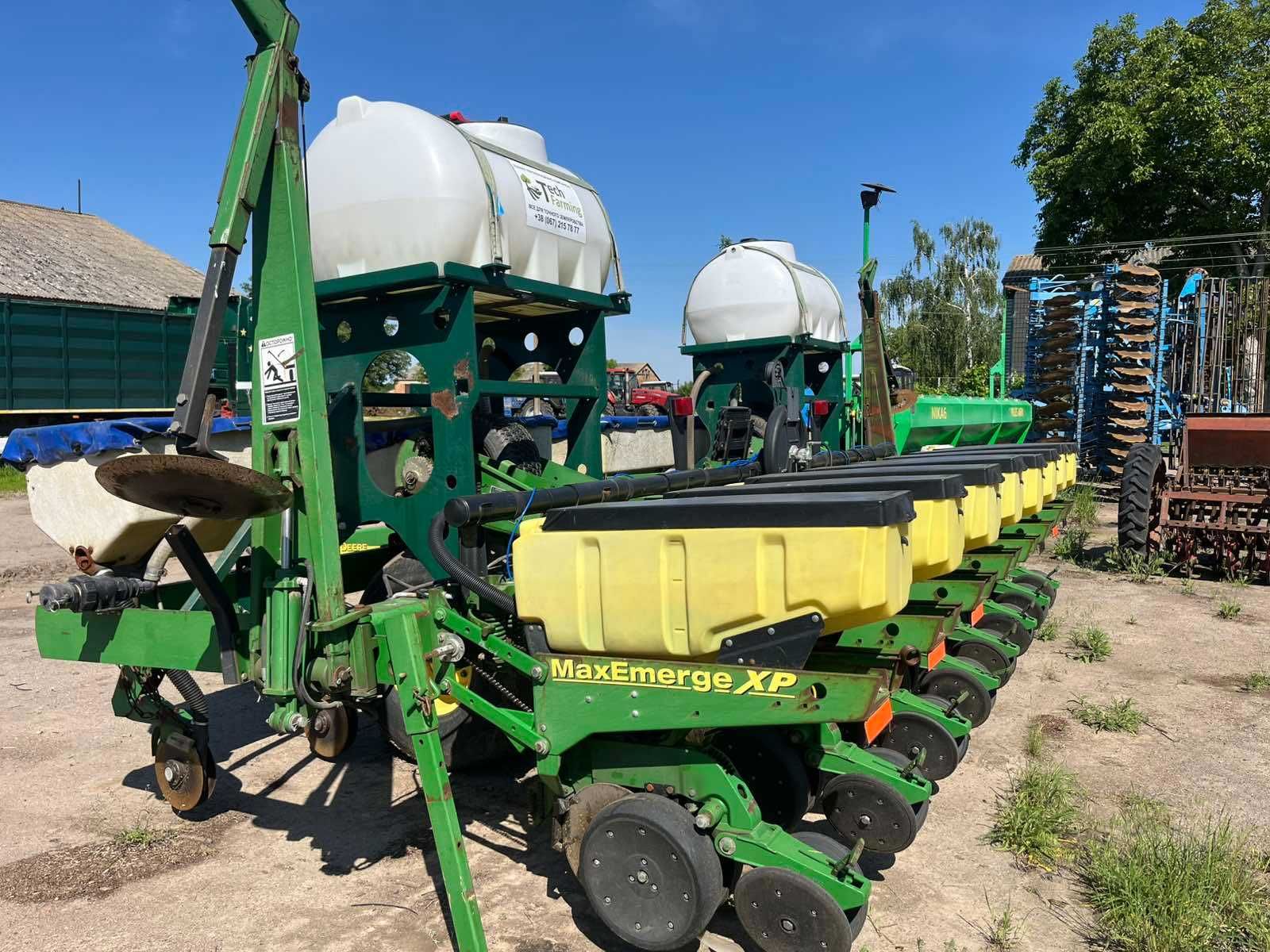 John deere 1780 з рідкими добривами