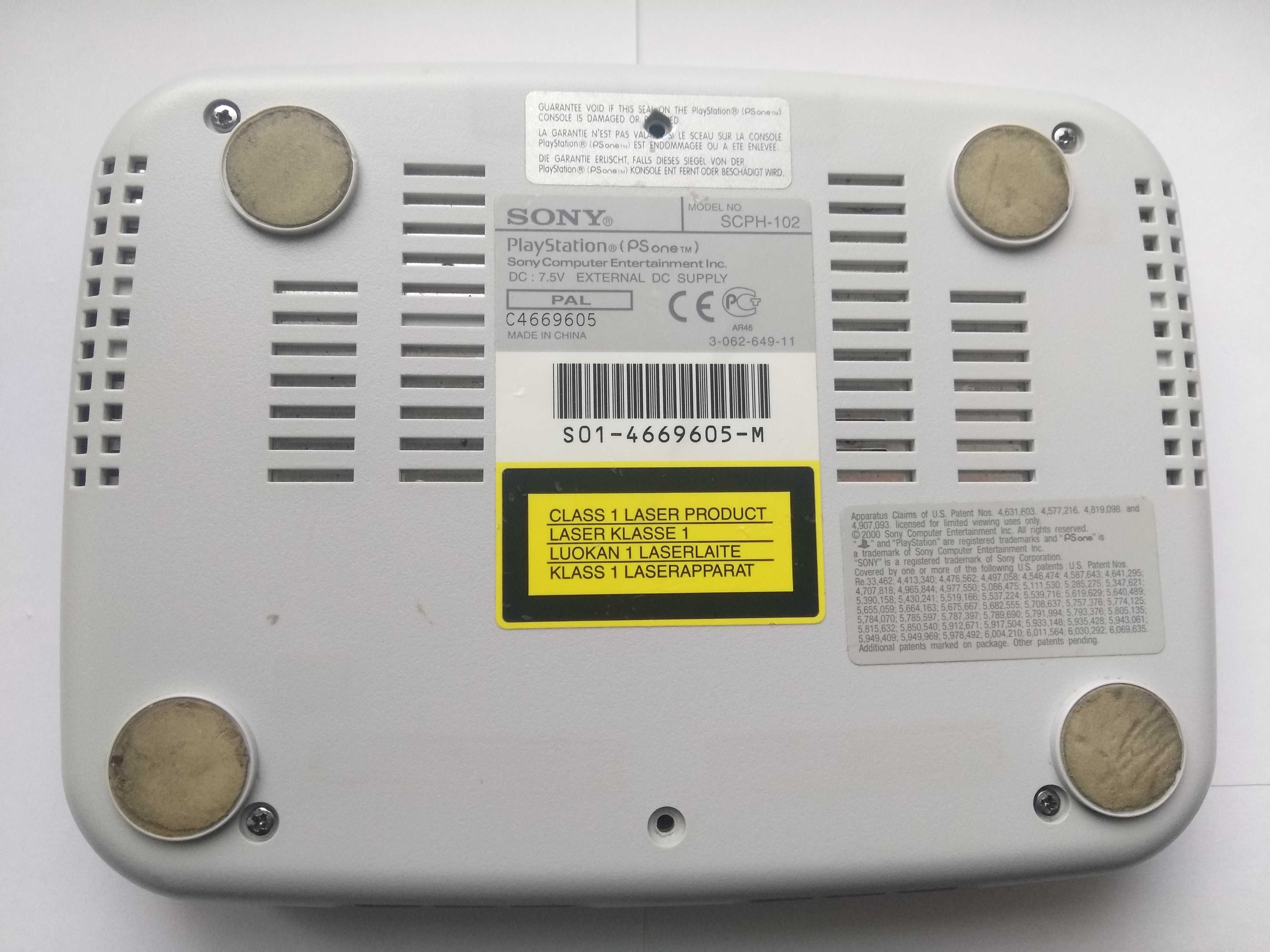 PlayStation (PS one) SCPH-102 PAL