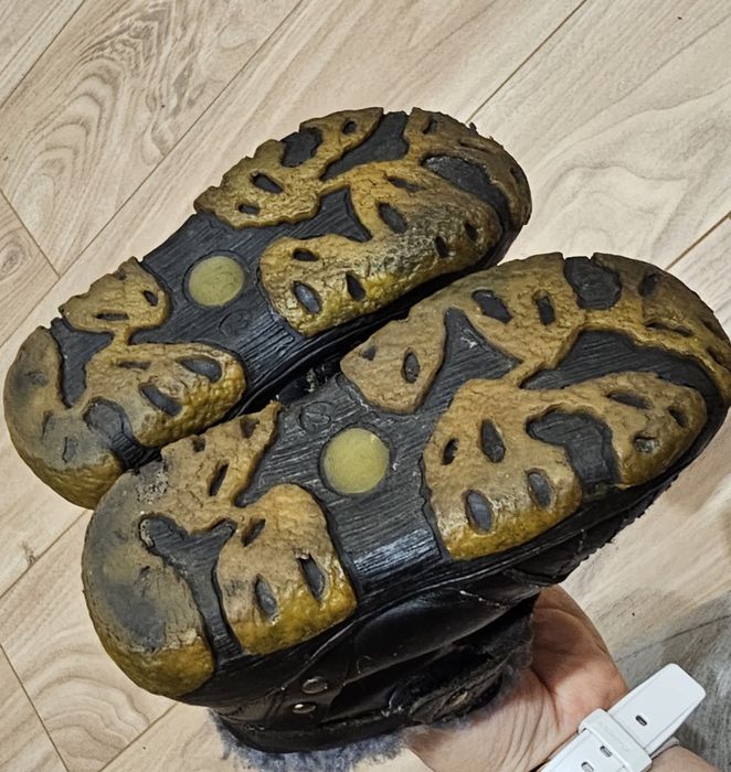 Зимові дитячі ботинки. Зимние детские ботинки. Розмір 22,5