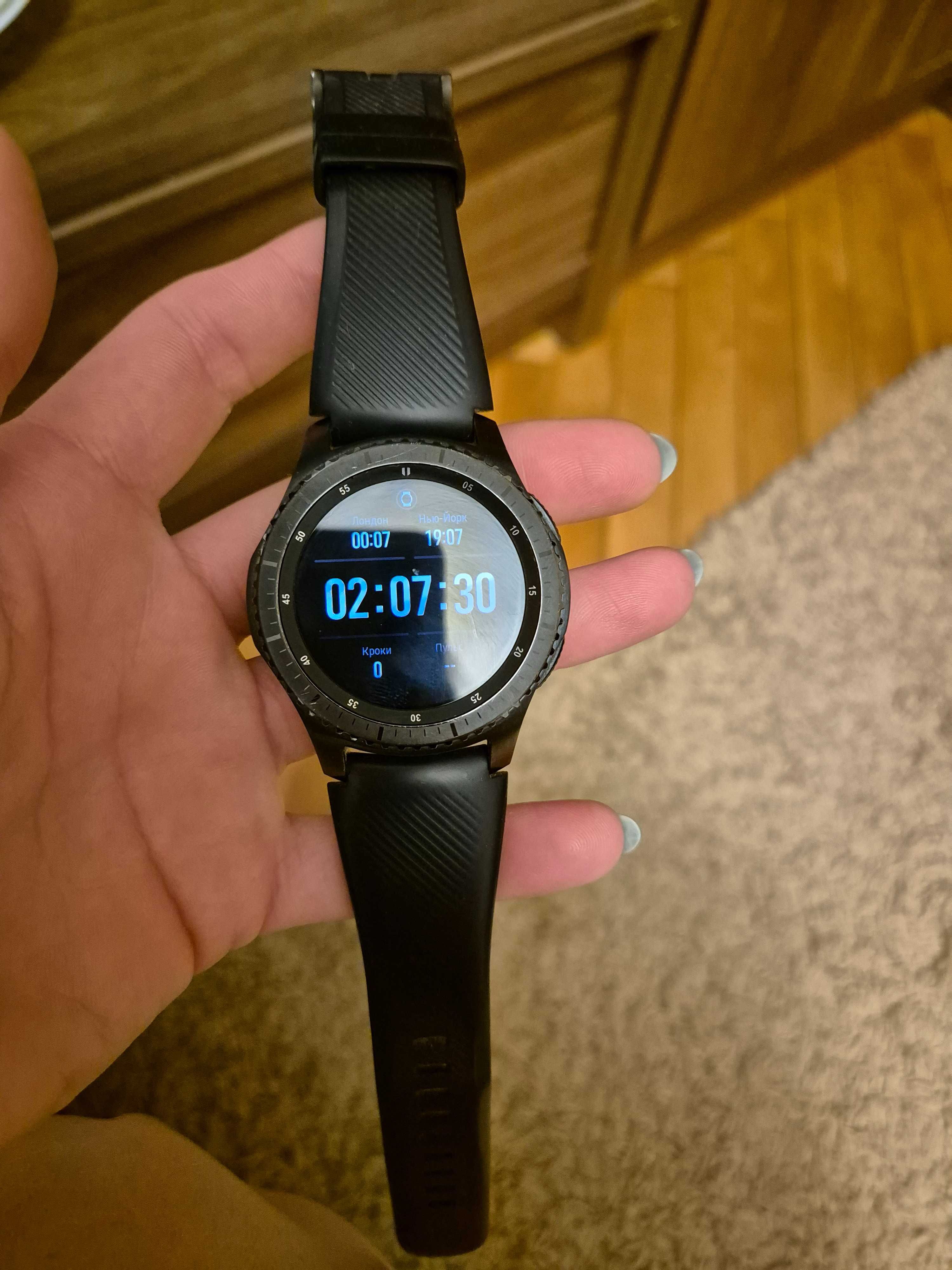 Годинник samsung gear s3