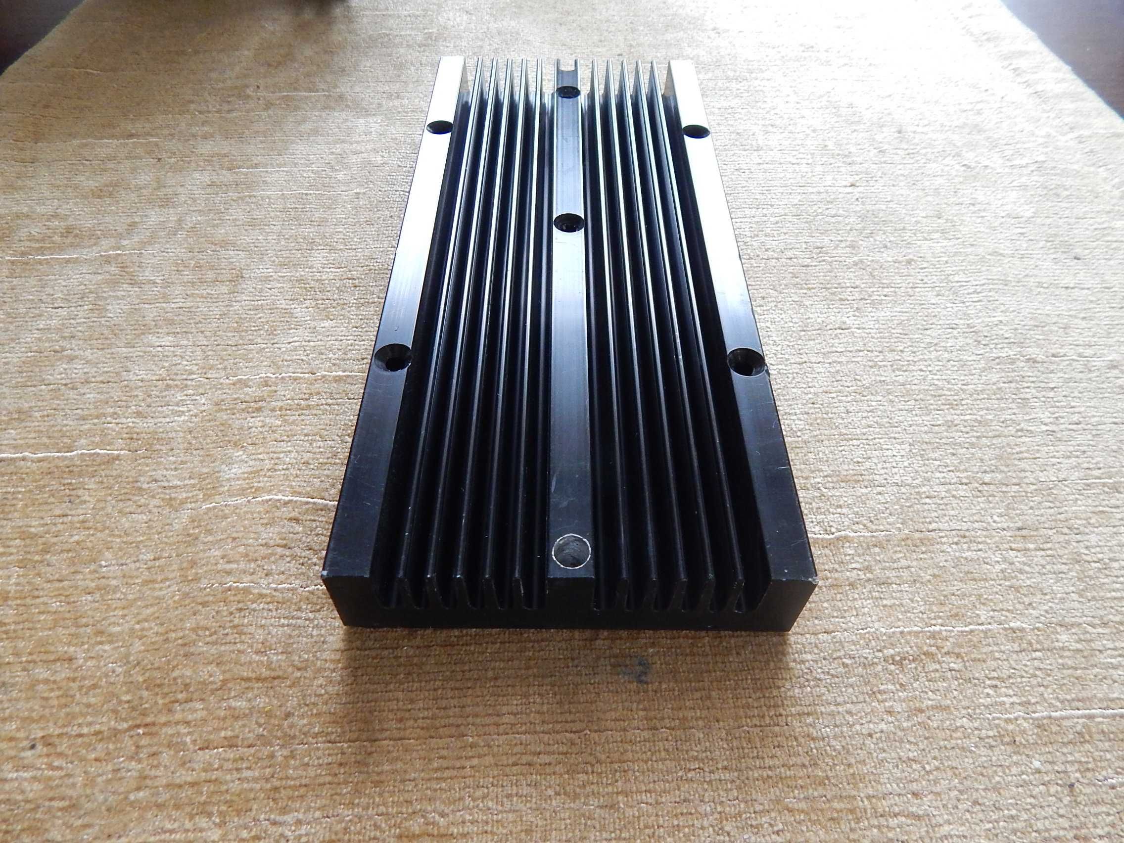Radiator aluminiowy 205x90x22