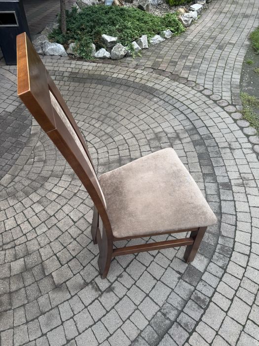 Krzesła drewniane 30szt