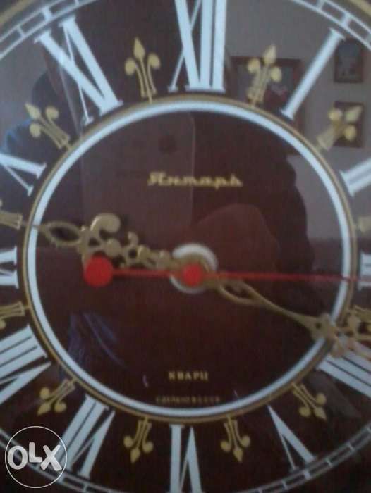 Настенные часы "Янтарь"