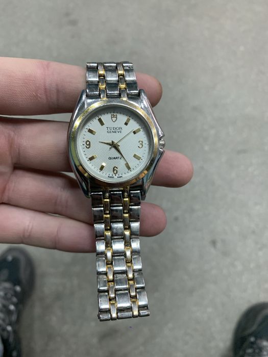 Годинник TUDOR geneve