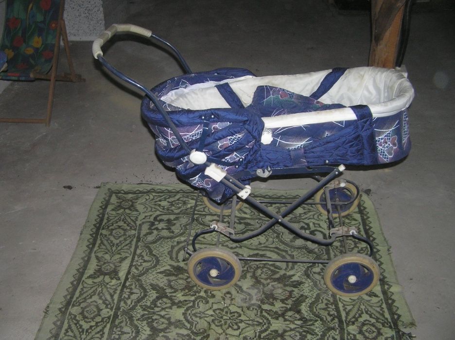 Wózek dla dziecka z nosidełkiem czasy PRL-u TANIO