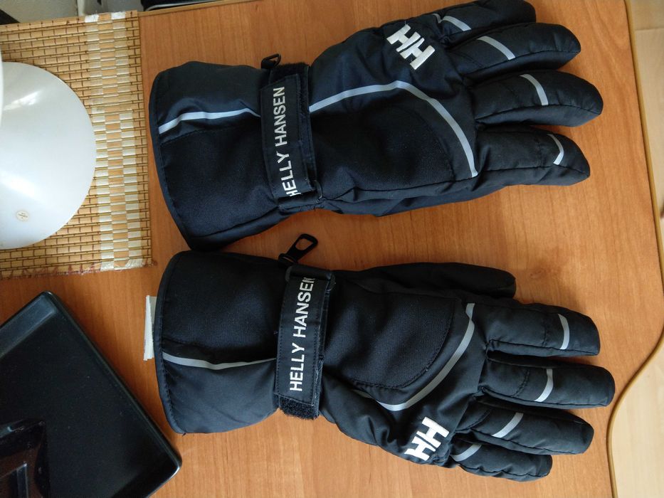 rekawice narciarskie HellyHansen
