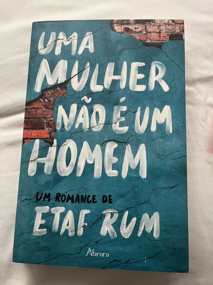 Uma mulher não é um homem