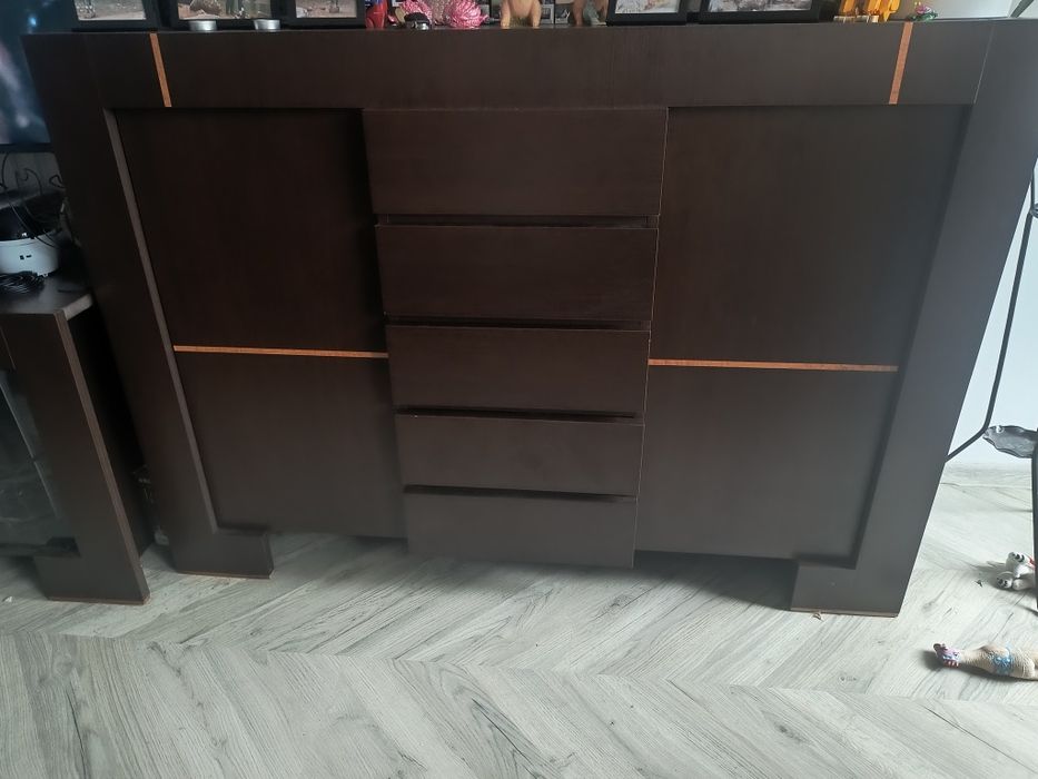 Zestaw mebli salonowych.