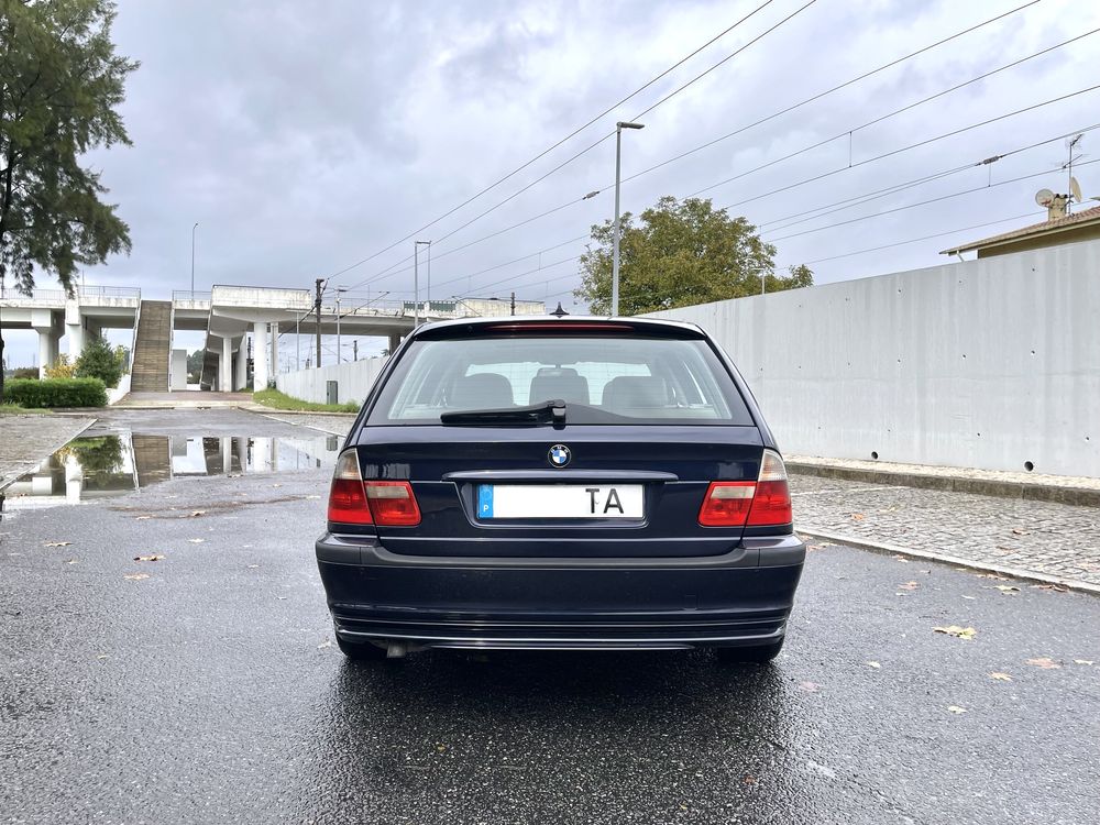 BMW 320d Steptronic 150cv