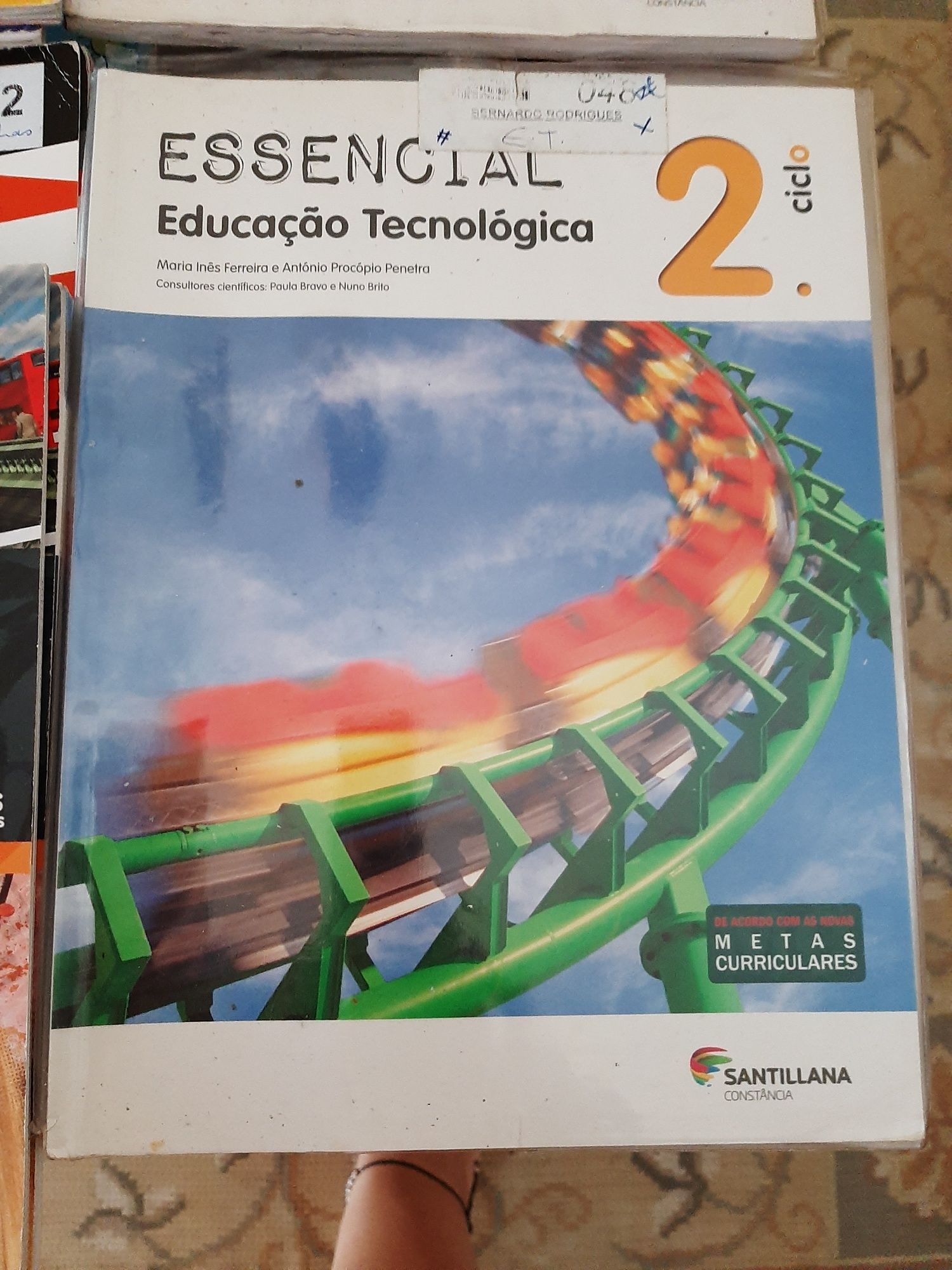 Diversos Manuais/Cadernos de actividades do 5° Ano.