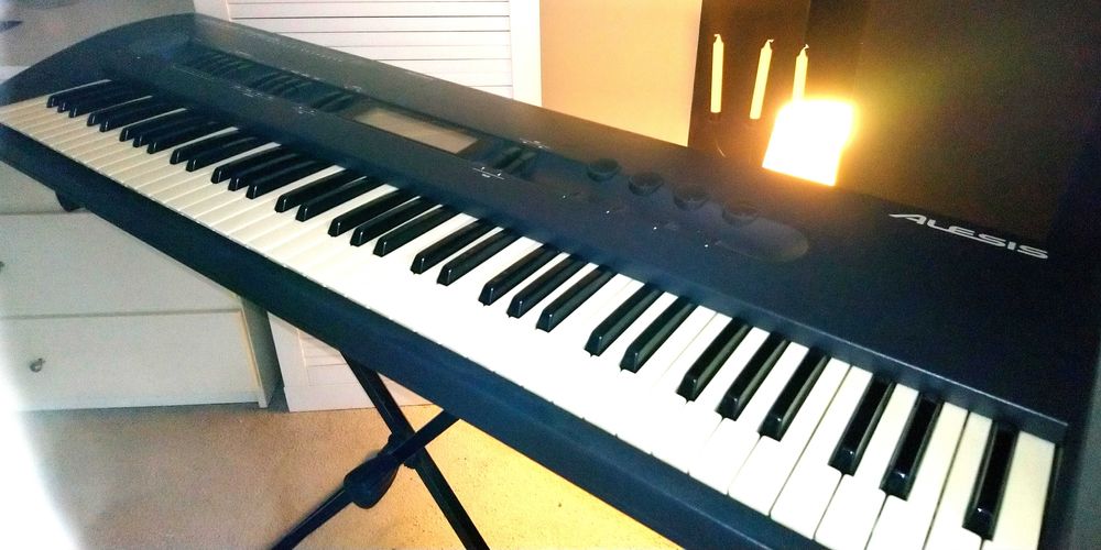 Syntezator Alesis Quadra Synth