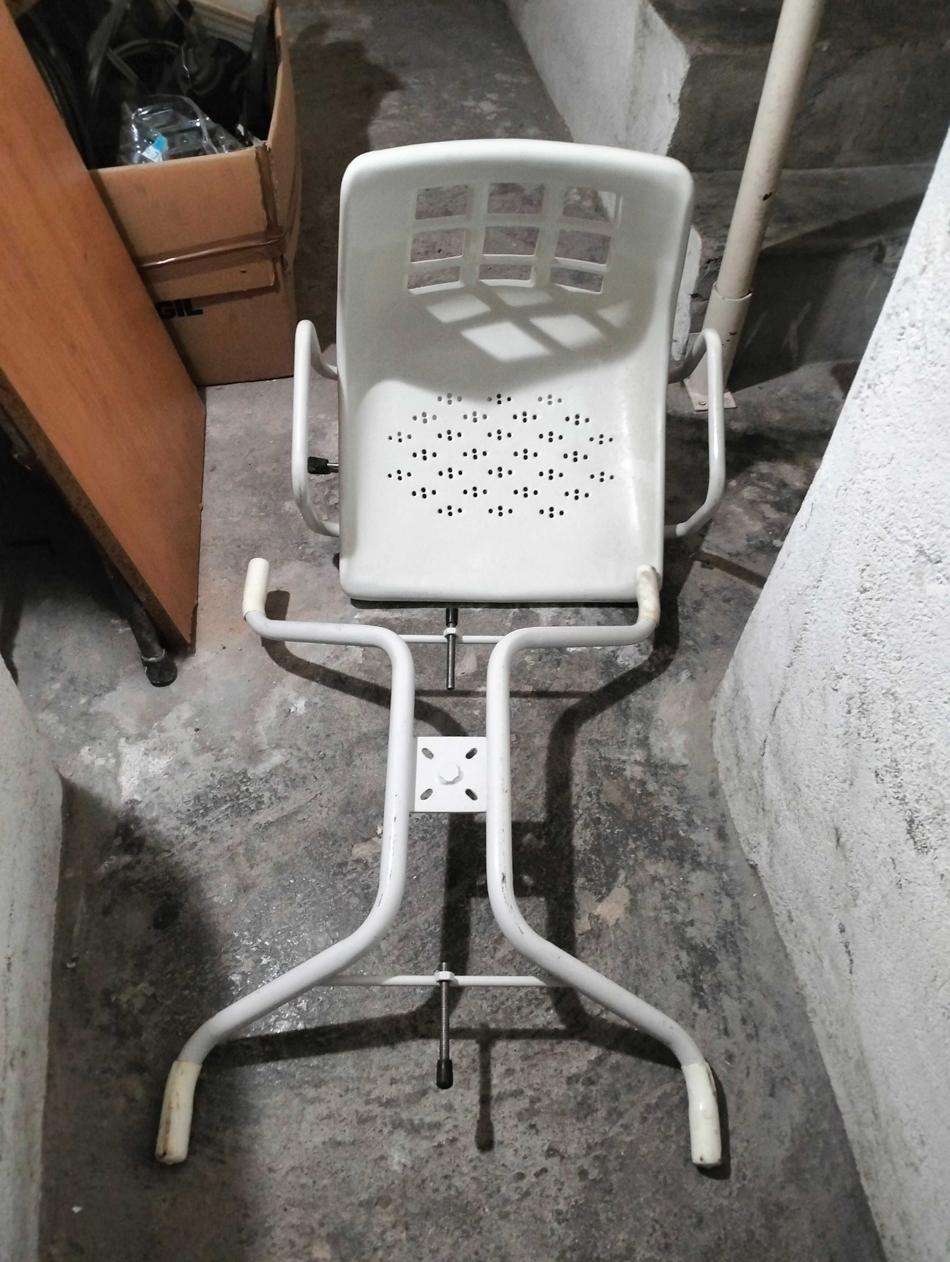 Cadeira banho rotativa