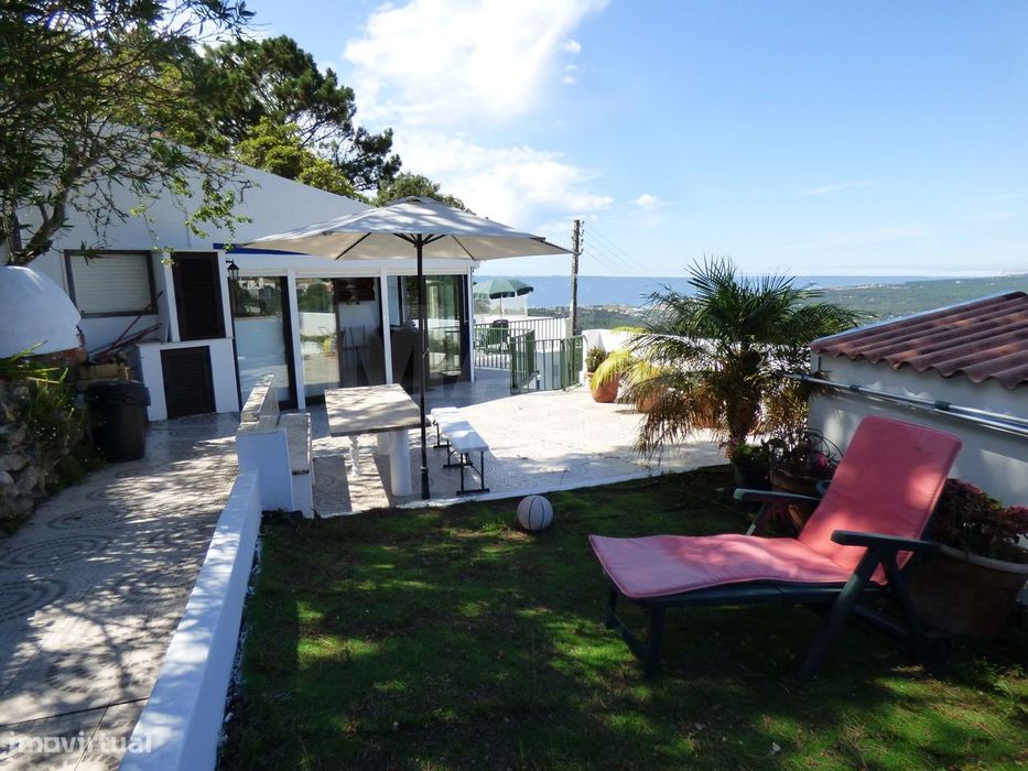 Propriedade privada c/ piscina, jardim e vista mar!