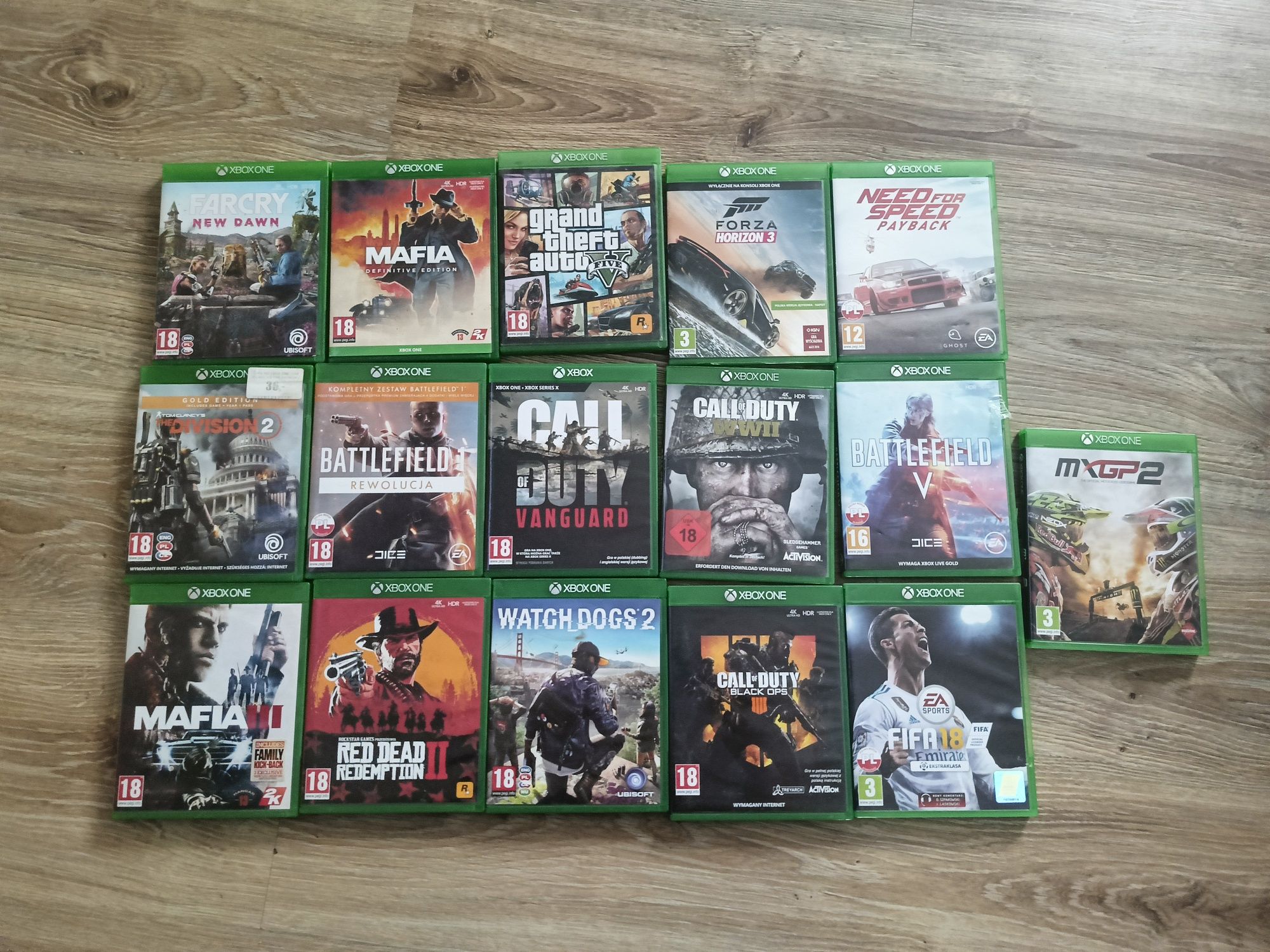 Sprzedam Xbox one 500g+ kierownica 20 gier