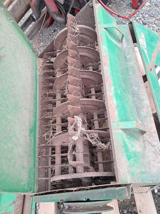 Sieczkarnia części volvo bm 830 kompletna rozdrabniacz słomy