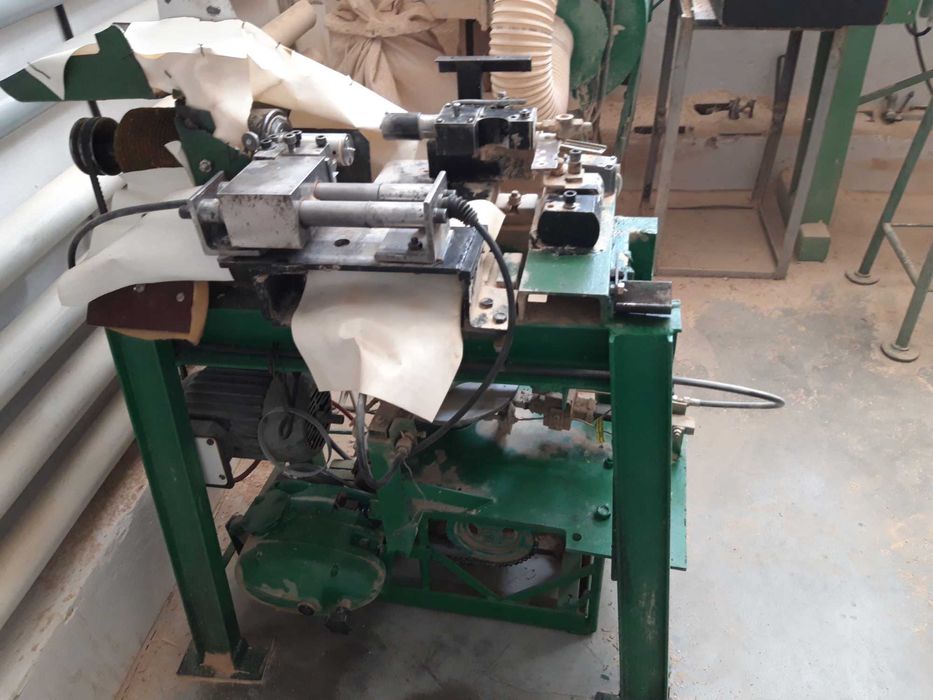 Tokarka do drewna, automat