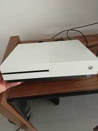Xbox one s 1tb z wejściem na płyty
