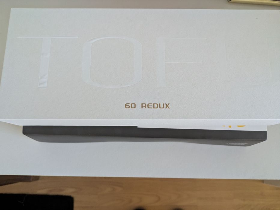 Wooting 60HE+ Tofu Redux60 Burgundy